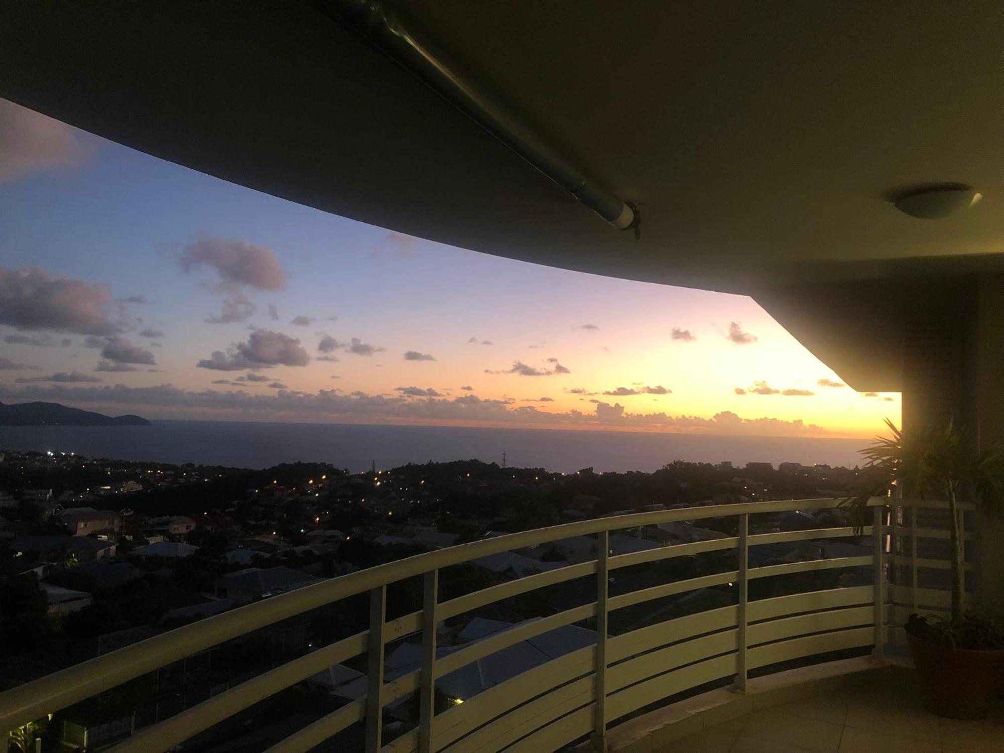 Appartement De Standing Vue Mer Schoelcher Kültér fotó